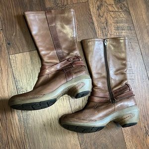 MERRELL Brown Leather Boots